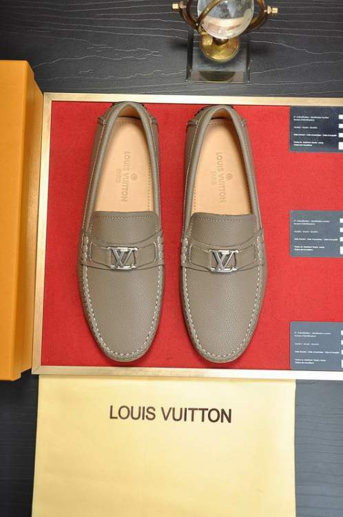 Picture of Louis Vuitton Shoes _SKULVsz38-44hnh070511738